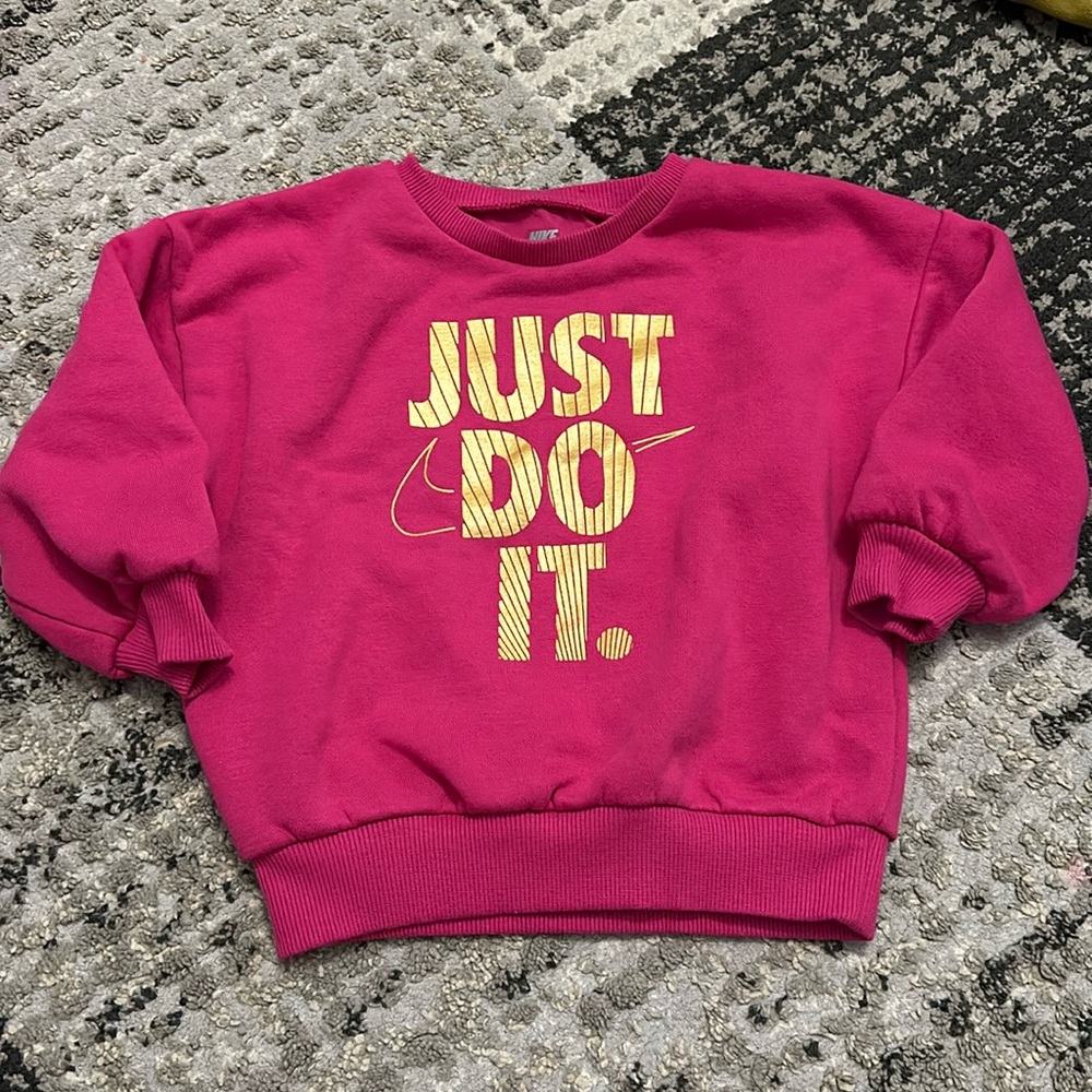 Nike pink crew sweat shirt
